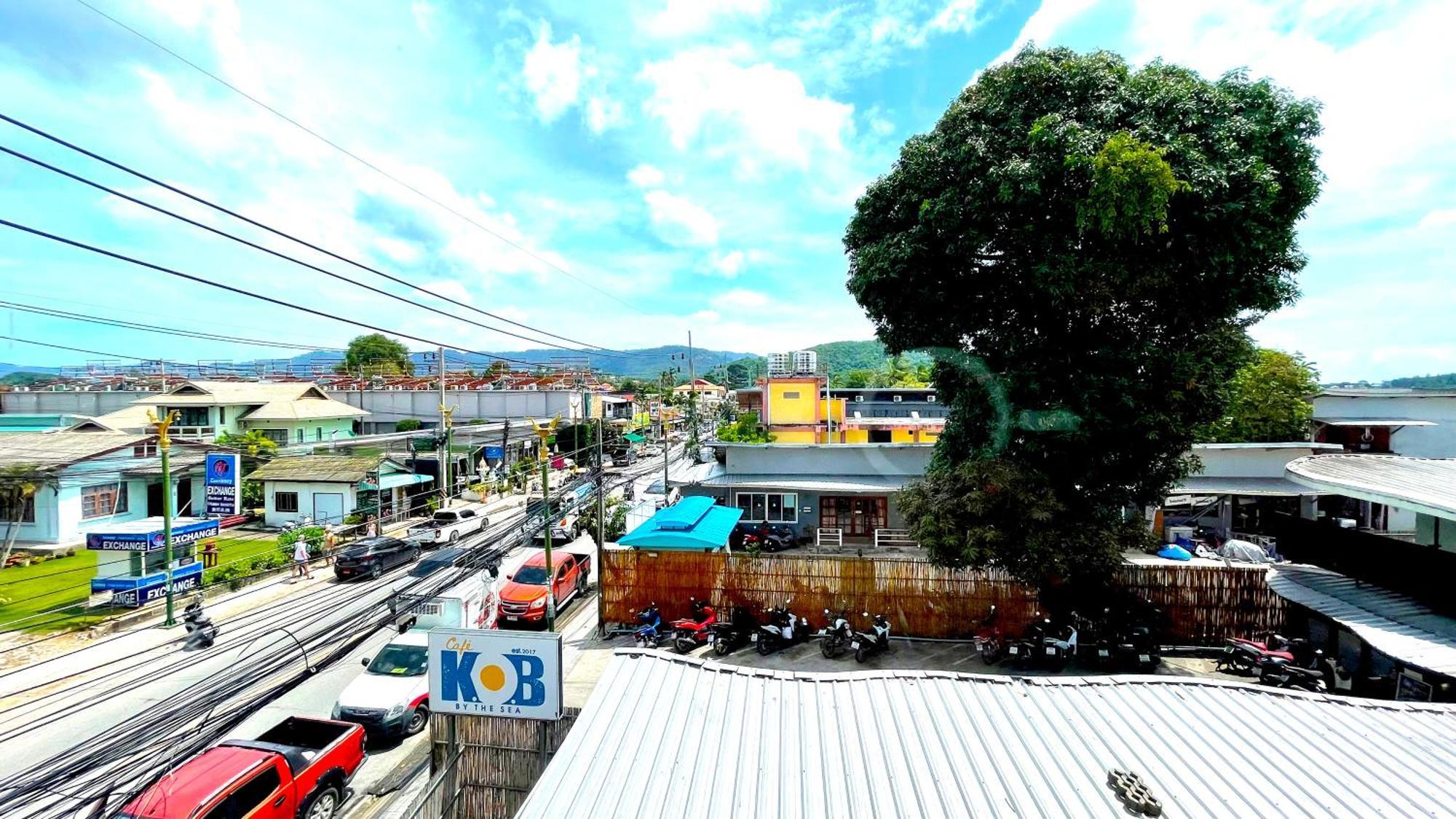 Rockstar Beach Apartments Bang Rak Beach  Eksteriør billede