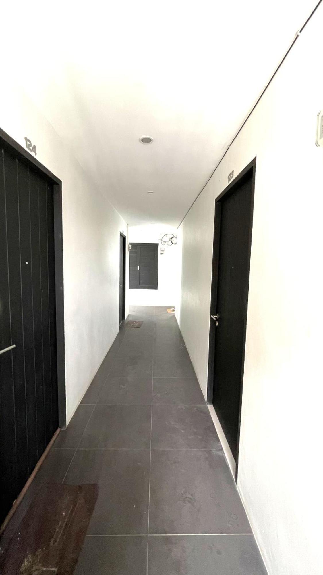 Rockstar Beach Apartments Bang Rak Beach  Eksteriør billede