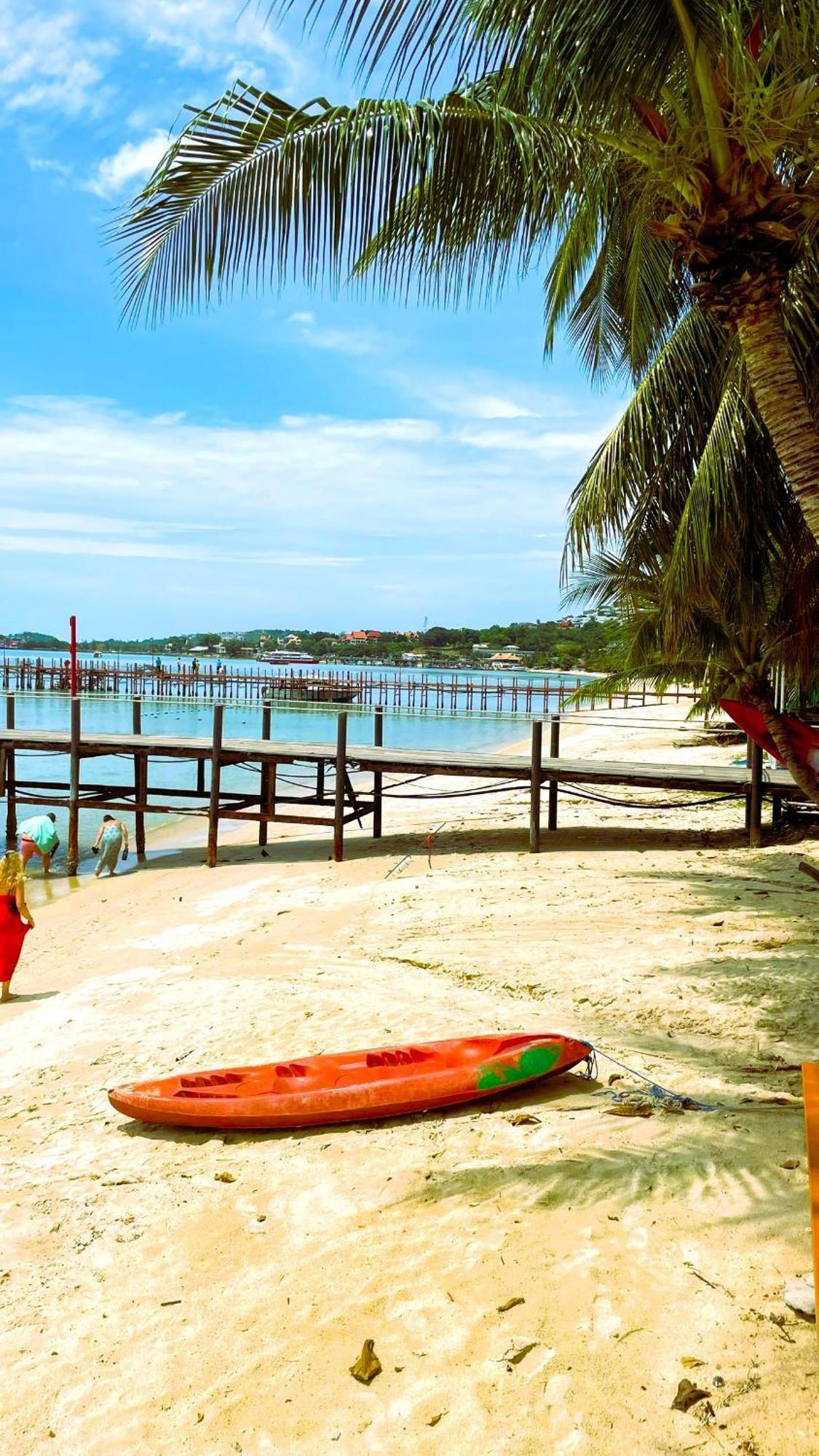 Rockstar Beach Apartments Bang Rak Beach  Eksteriør billede