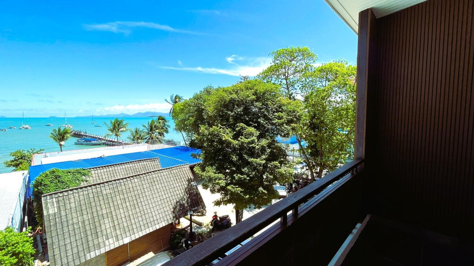 Rockstar Beach Apartments Bang Rak Beach  Eksteriør billede